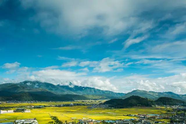 山居秋暝民宿，在大龍井古鎮(zhèn)體驗(yàn)民族文化