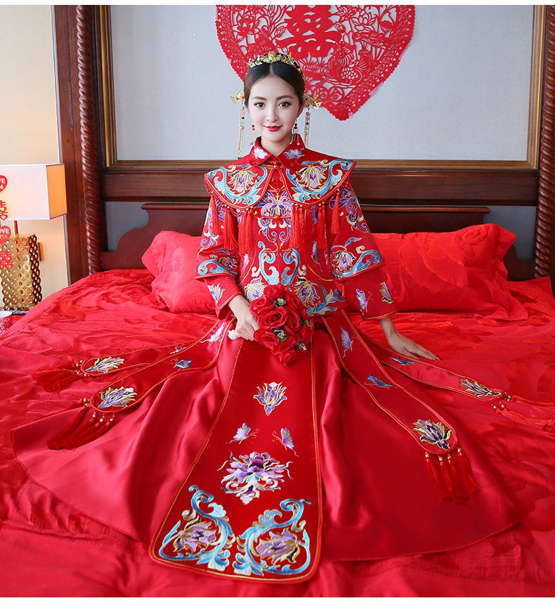 古典秀禾中式禮服，流蘇新娘結(jié)婚禮服