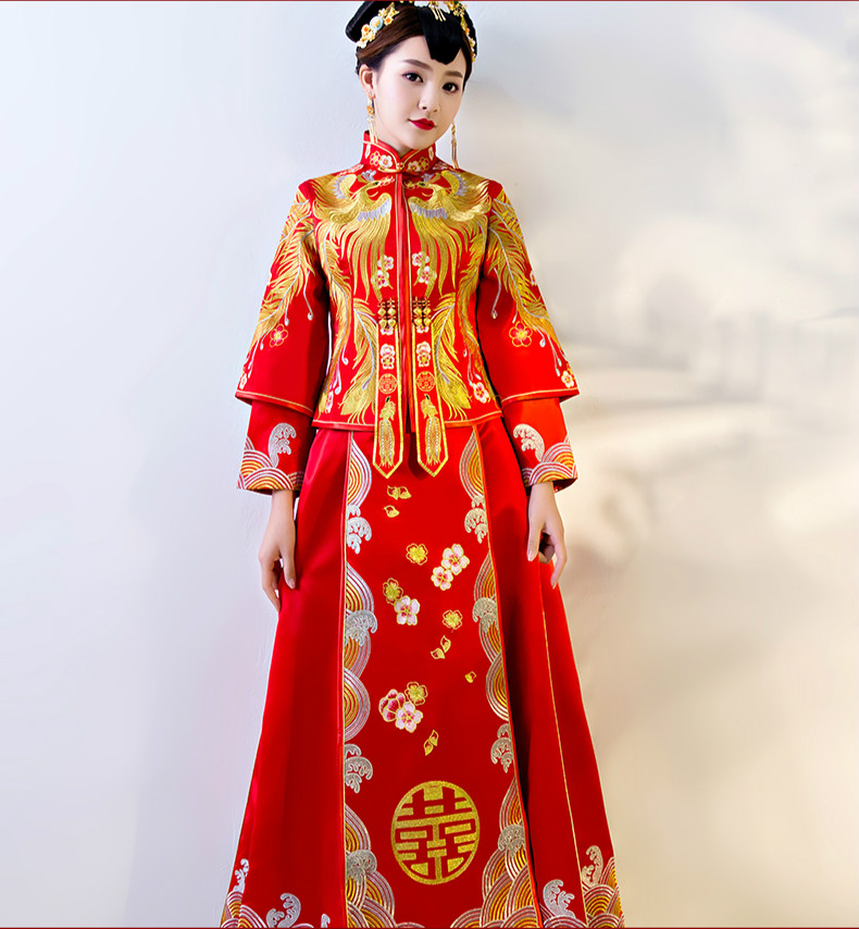 傳統(tǒng)中式禮服，紅色結(jié)婚新娘禮服