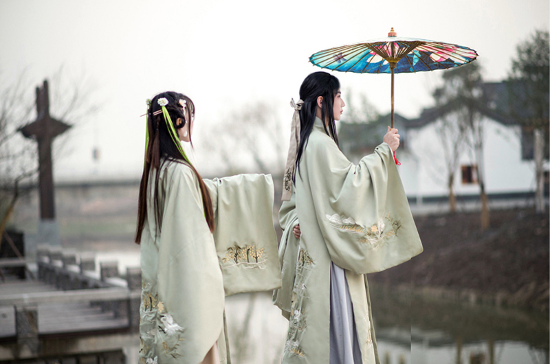 明制披風情侶漢服—等煙雨