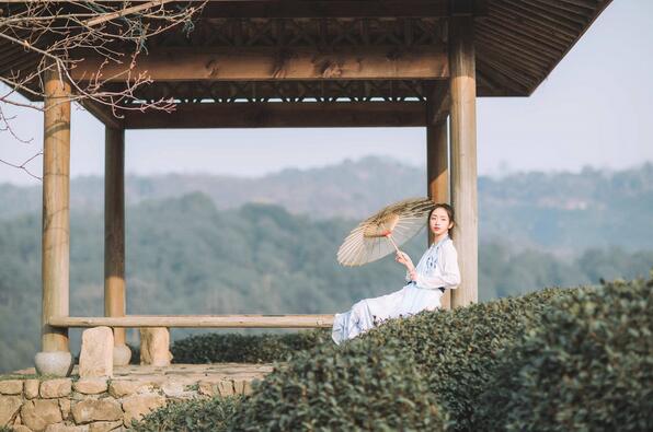 古裝女子人像攝影，白衣女子攝影照片