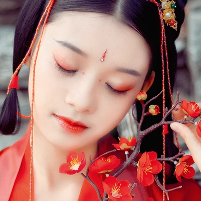 紅梅紅衣女生頭像，唯美古風(fēng)真人頭像