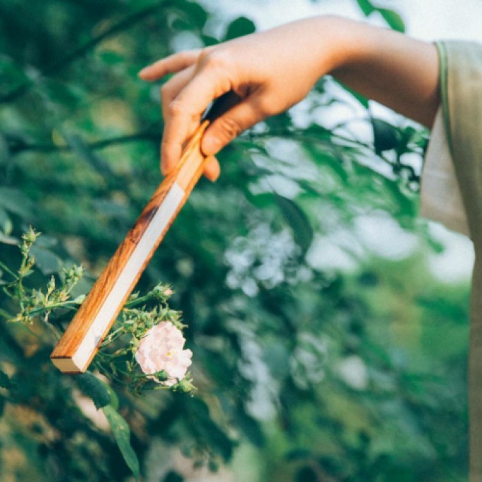 古風(fēng)女子纖纖玉手頭像，寧靜清幽女生頭像