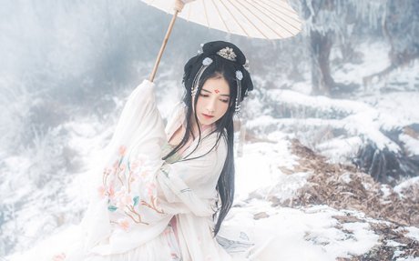 古風美女，雪地女子